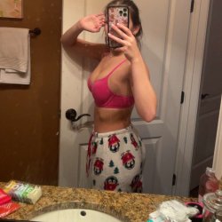 Angel - big booty tight slutty girlfriend 18+