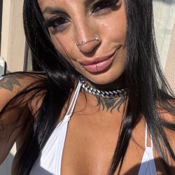 Sunlight doing me a favor today