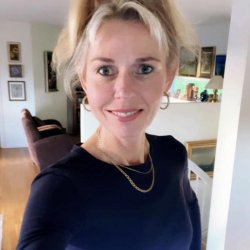Mom Milf Slut for Cumtribute