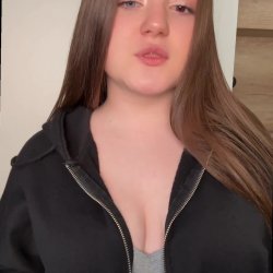Beautiful Cailtin Leaks 18+