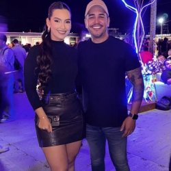 Pediu uma em casamento é comeu outra no banheiro depois do jogo do brasil pra comemorar! novinha, va