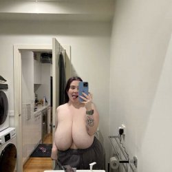 BIG TIT BBW IG BADDIE