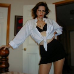 90s wife loves big cock