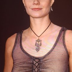Cumming for Gwyneth