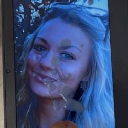 Cuck submitted his ex for me to cum on