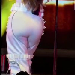 La puta de Nicki Nicole está riquisima
