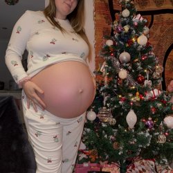 I’m spending Christmas unwrapped! 🎄🎅