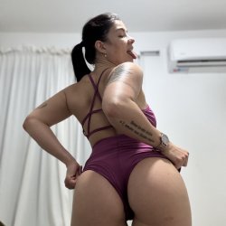 I want your cock as a support to exercise
