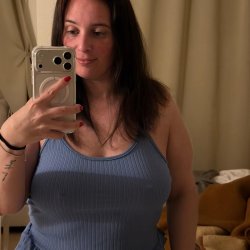 Mommy show ur big tits here