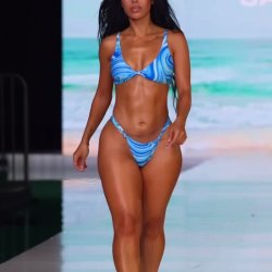 S|-|erry Foreign Sexy Catwalk- 5