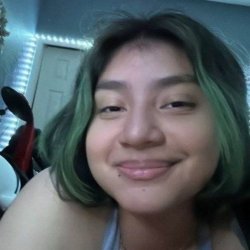 Cute slut with nice tits