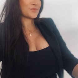 convinced Cuckson to secretly place his phone in the bathroom where his milf mom was taking a shower