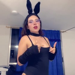 Conejita culona, Fangianie, Ibagué