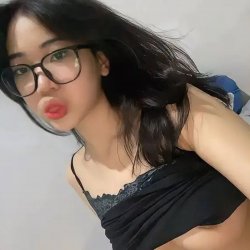 Pinay with great pair of tits
