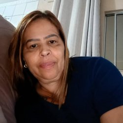 Não é atoa que eu sou conhecido nessa porra aqui como o 🤴Rei das perereca, coroa carnuda tropa😈🍆