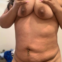 My big tits 😜 you like it ?