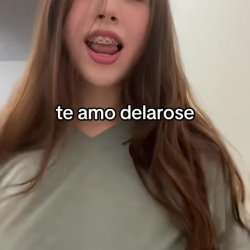 Valeria puta tetona de 19 años