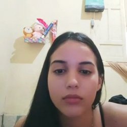 Bucetuda linda, deu pro negão na Live