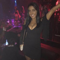 Showing off her perfect nattys