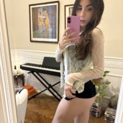 Let me give you an ass show