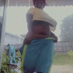 Tits & ass out in the rain