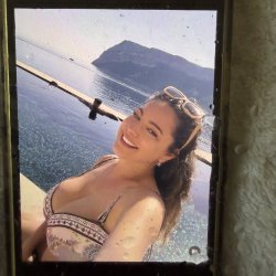 Kelly Brook jerk, cum and piss