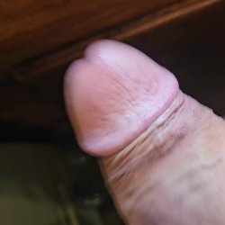 I want to cum with a girl