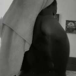 🔞Nude juicy ass tease 🍑💋 Full vid on OF!