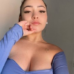 Cum tribute a la puta
