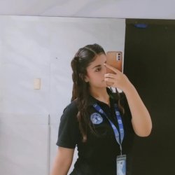 La Danna 22 años culona Natural no Photoshop de Monterrey su Instagram abajo foto