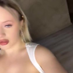 Hot Emily Leaks 18+