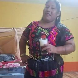 Deliciosa Guatemalteca Chapina con una chocha jugosa me enamore de esta perra indígena