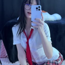 Naughty girls bring the heat