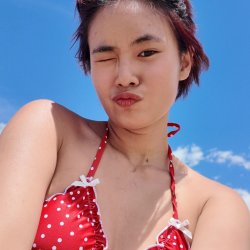 Flirty vibes, fun times, and endless selfies