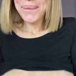 Suck my tits till I moan loud 🤫