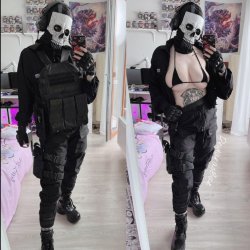 Gorgeous cosplayer | @Deidarasbae