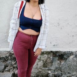 Alguien le ha hecho tributo a esta perra de tetas gordas? Es de quien lo haya hecho manden dm