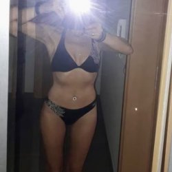 Cuckold's wife