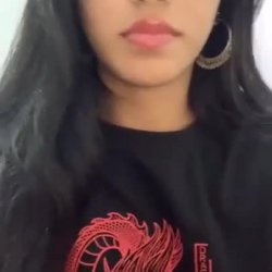 Morena linda na live