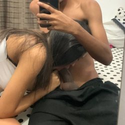 Namorada magrinha gostosa