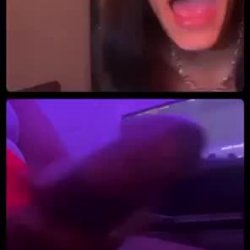 DickFlash a ebony baddie on Instagram live she like the dick size