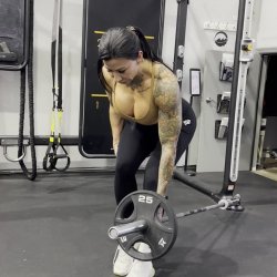 I'm Trying to perfect my shape💪