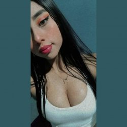 Policía bancaria chichona mexicana