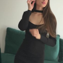🔞Seductive curves in tight black dress, teasing ass & tits💋 Full nude on OF🍑
