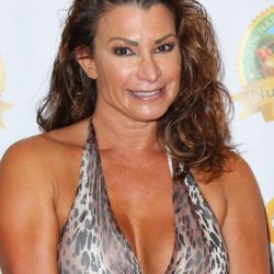 Request.. 54yr old Ex WWE - DIVA..<>Hall Of Fame..<>The Black Widow..<>Loves being Dick down..