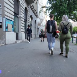 Big booty juicy pawg walking around