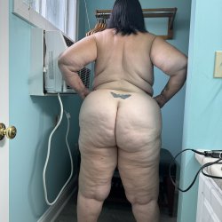 Thick Latina Granny