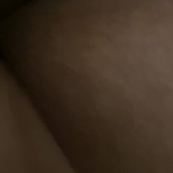O cuzinho da minha puta