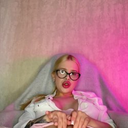 🔞 tight ass sexy slut masturbating naked moaning 💦🫦 Link OF