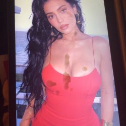 Kylie Jenner CumTribute